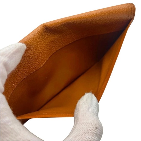 Yves Saint Laurent Tan Leather Wallet - Picture 11 of 13